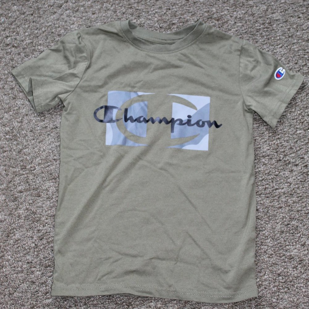 Champion TShirt